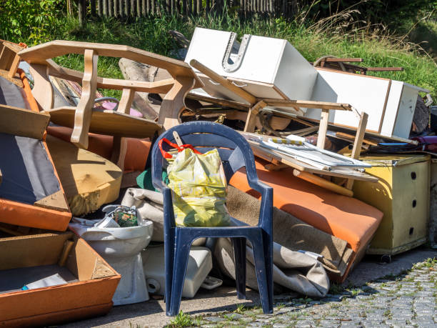 Best Yard Waste Removal  in Kincheloe, MI